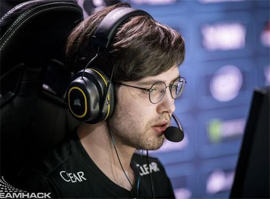 本文围绕 本文围绕