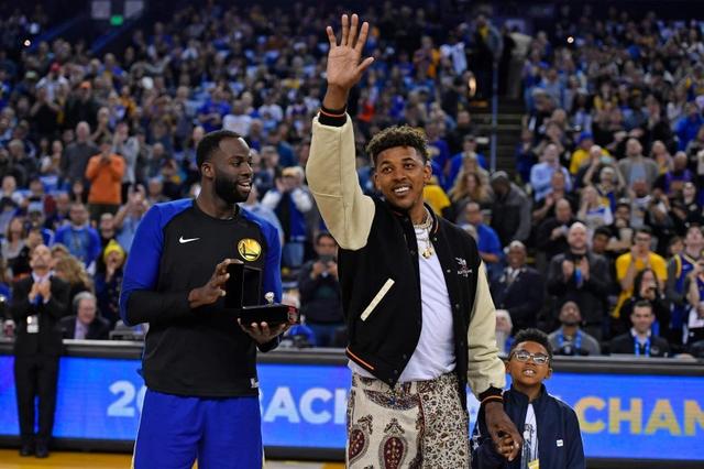 短暂暂停与 短暂暂停与