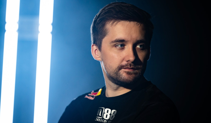 镜像叙事 镜像叙事