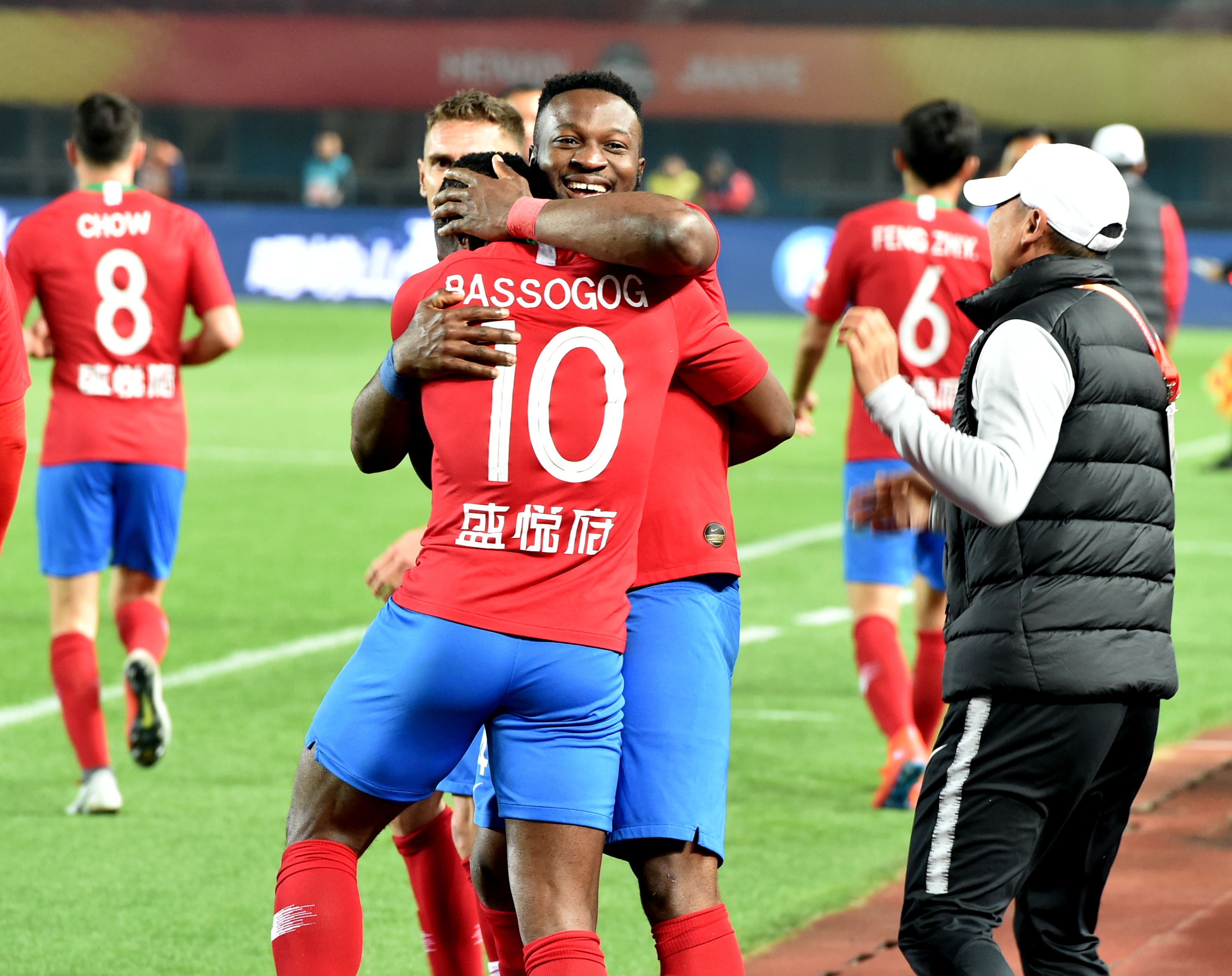 让这轮对决 让这轮对决